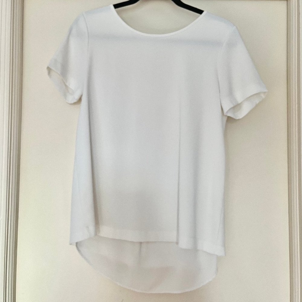 2/$22 Sale 🌶 Lelis Drapey Zip-Back T-shirt Blouse with Shirttail
